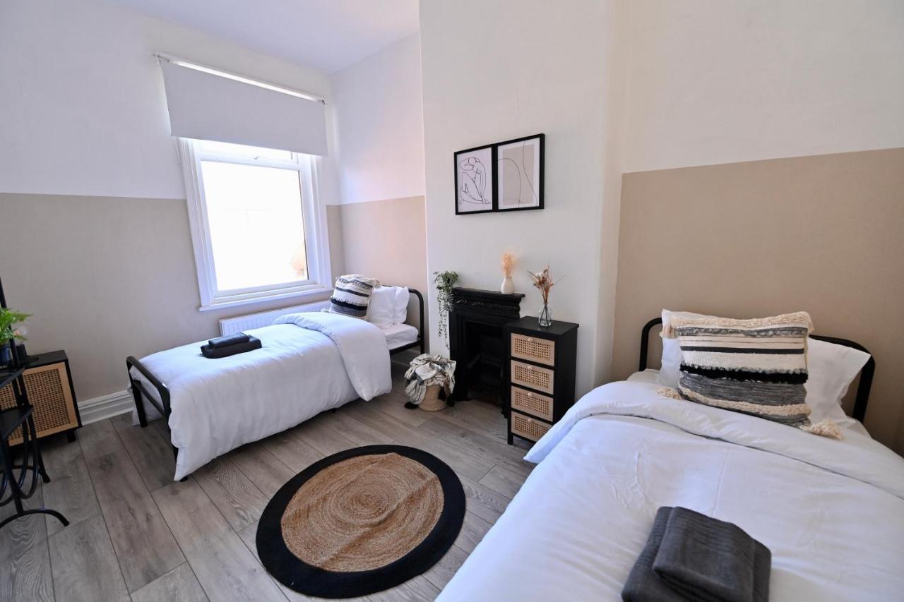 בלקפול Kingdom Lodgings מראה חיצוני תמונה